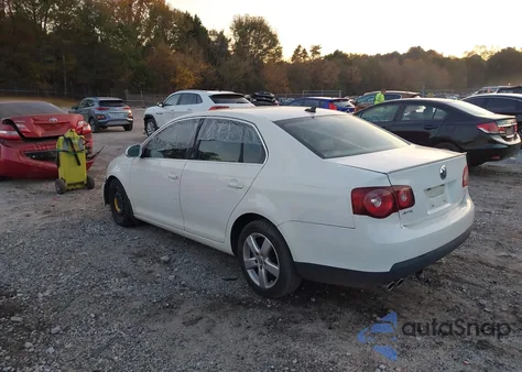 2008 Volkswagen Jetta Se/Sel from USA, damaged, VIN 3VWRM71K98M197650